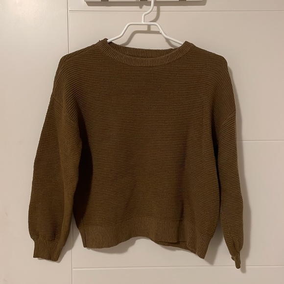 Brown sweater - Picture 2 of 2